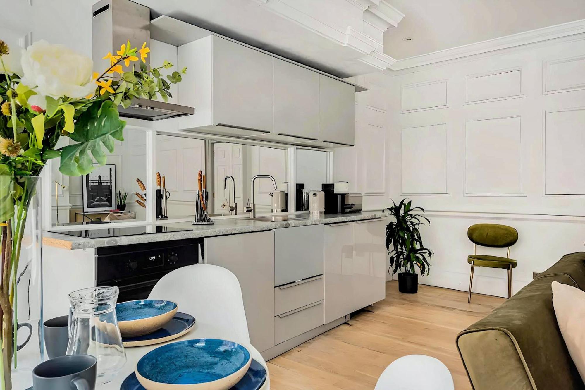 Welcome London - Stay At The Piazza! Ngoại thất bức ảnh